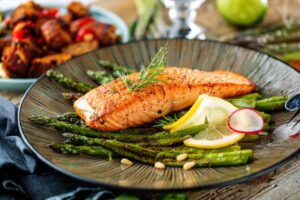 Czy łosoś jest naprawdę zdrowy? Oto 7 zaskakujących faktów, które musisz poznać!