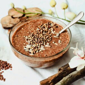 Zacznij dzień od przepysznej gryczanki z jabłkiem – prosty przepis na zdrowe śniadanie