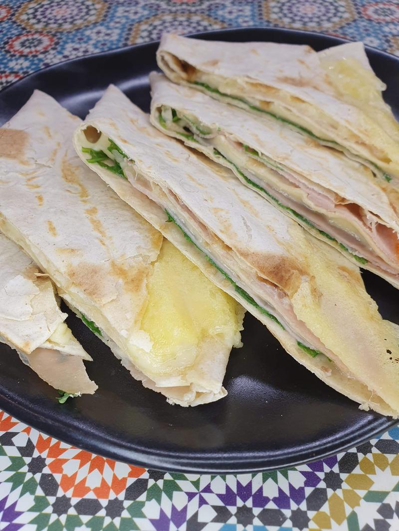 Przepis na lawasz z serem