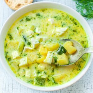 Odkryj smak: najlepsza zupa z cukinii i mleka kokosowego krok po kroku