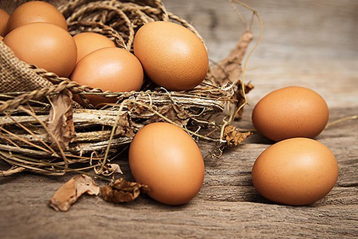 Jajka a zdrowie: Naukowe fakty o cholesterolu i ich korzyściach dla organizmu