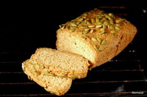 Pyszny Chleb z Mąki Quinoa: Prosty Przepis na Zdrowy Bezglutenowy Wypiek